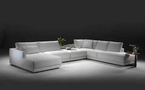 Divano angolare bianco, ideale per chi cerca soluzioni per lavare divano sfoderabile poltrone e sofà.